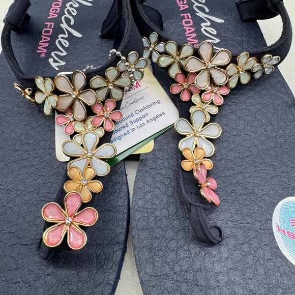 New Skechers Cali Meditation Navy blue Multicolor Daisy Embellish thong sandal 6 - Picture 5 of 9